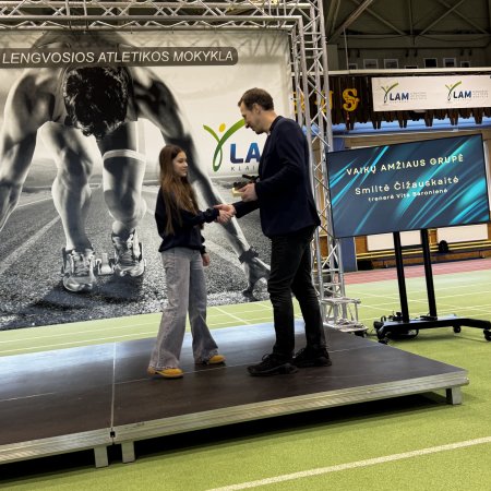 Geriausių Klaipėdos lengvosios atletikos mokyklos sportininkų apdovanojimai 2024
