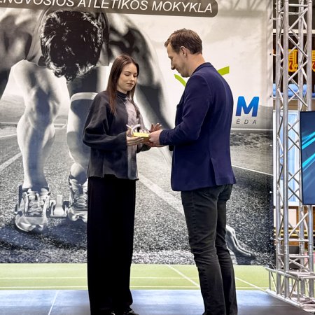 Geriausių Klaipėdos lengvosios atletikos mokyklos sportininkų apdovanojimai 2024