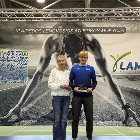 Geriausių Klaipėdos lengvosios atletikos mokyklos sportininkų apdovanojimai 2024